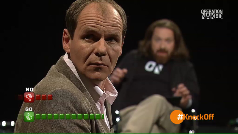 OLAF BURMEISTER  (im Hintergrund: SVEN FECHNER)